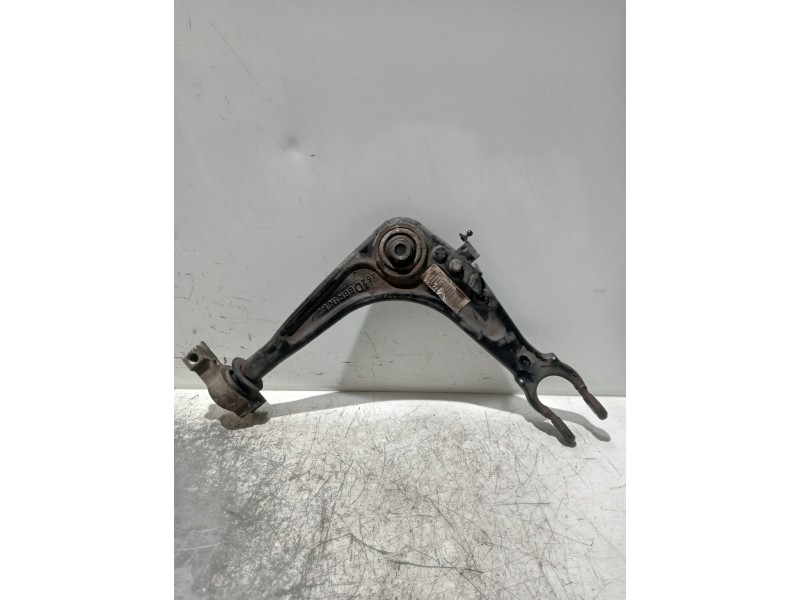 Recambio de brazo suspension inferior delantero derecho para peugeot 407 coupe básico referencia OEM IAM   