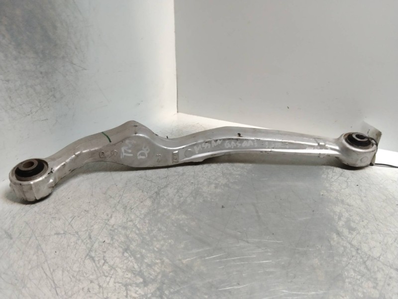 Recambio de brazo suspension superior trasero derecho para nissan qashqai (j11) tekna referencia OEM IAM   