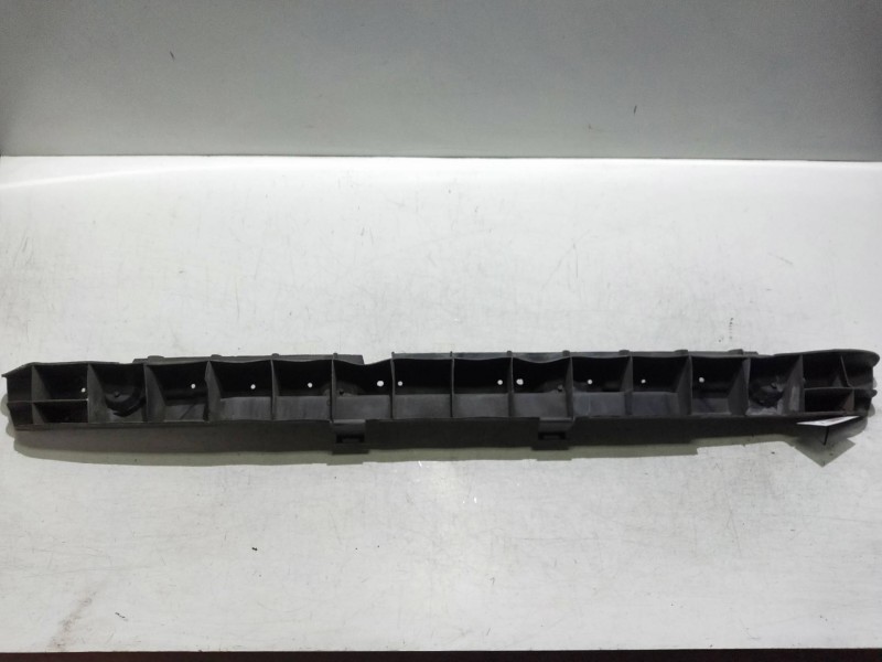 Recambio de refuerzo paragolpes trasero para peugeot partner (s2) combi plus referencia OEM IAM    Recambio de refuerzo paragolpes trasero para peugeot partner (s2) combi plus referencia OEM IAM