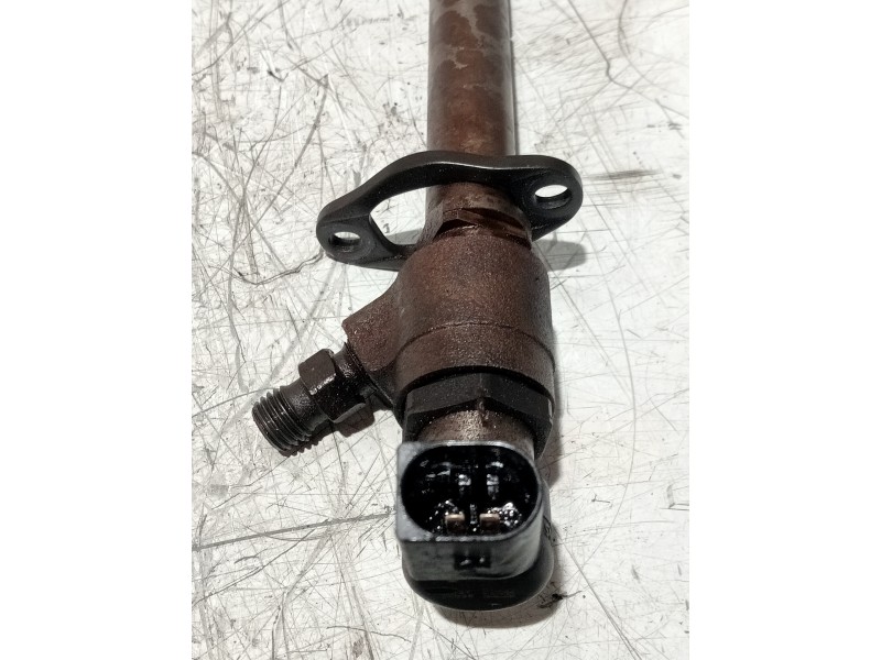 Recambio de inyector para peugeot 407 coupe básico referencia OEM IAM 5U3Q9K546AA  