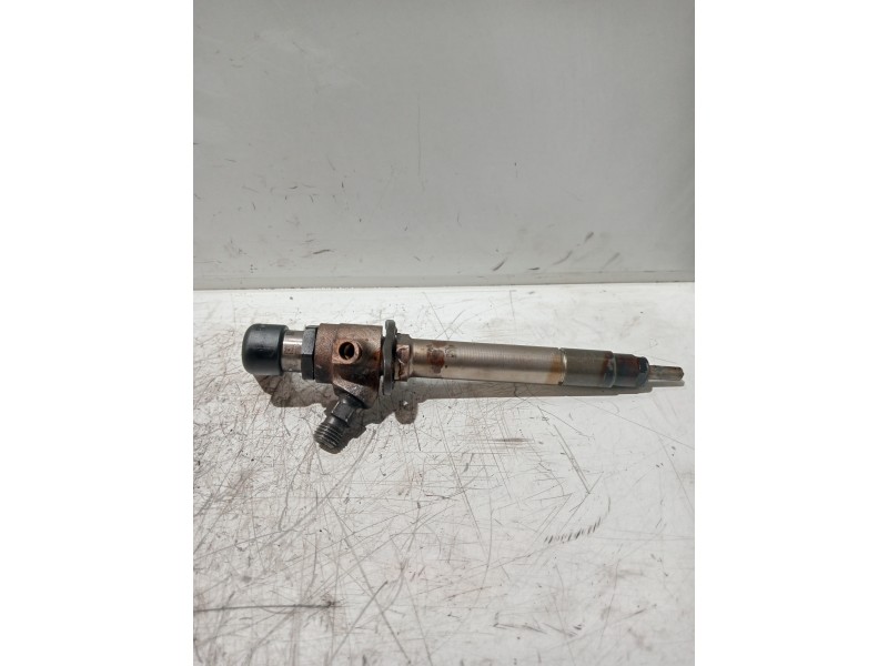 Recambio de inyector para peugeot 407 coupe básico referencia OEM IAM 5U3Q9K546AA  