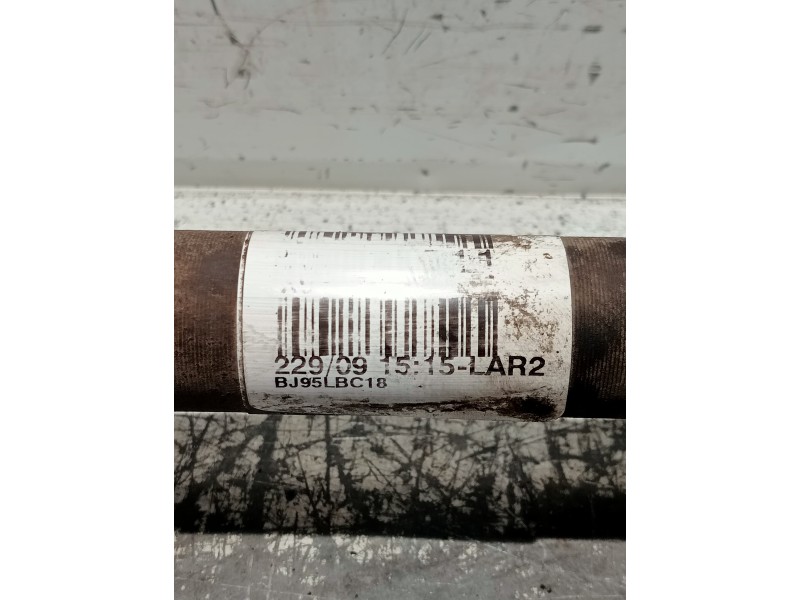 Recambio de transmision delantera derecha para renault megane iii sport tourer dynamique referencia OEM IAM 8200725511 BJ95LBC18