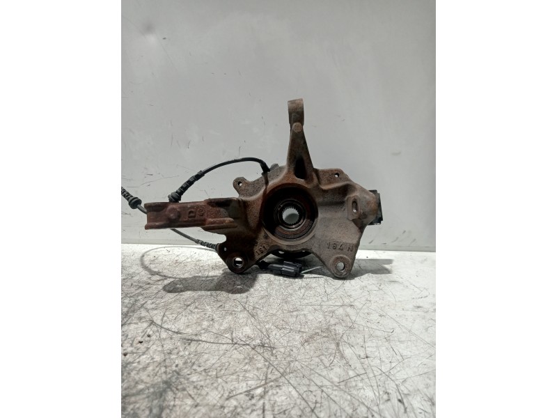 Recambio de mangueta delantera derecha para renault megane iii sport tourer dynamique referencia OEM IAM   