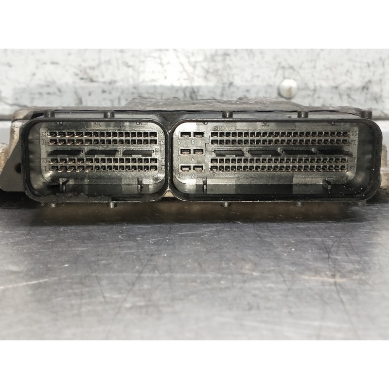 Recambio de centralita motor uce para alfa romeo gt (125) 1.9 jtd 16v m-jet impression (10.2006) referencia OEM IAM 0281012883 5