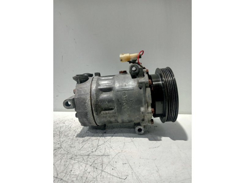 Recambio de compresor aire acondicionado para mg rover serie 45 (rt) classic (4-ptas.) referencia OEM IAM JPB000100 SD7V16 