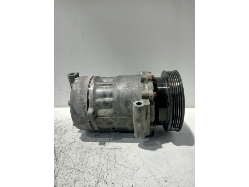 Recambio de compresor aire acondicionado para mg rover serie 45 (rt) classic (4-ptas.) referencia OEM IAM JPB000100 SD7V16 