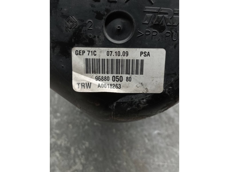 Recambio de bomba direccion para citroen c5 berlina referencia OEM IAM 9688005080  