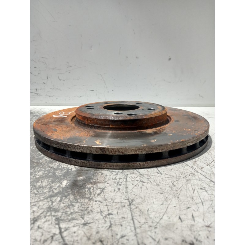 Recambio de disco freno delantero para mercedes clase c (w203) berlina 270 cdi (203.016) referencia OEM IAM   
