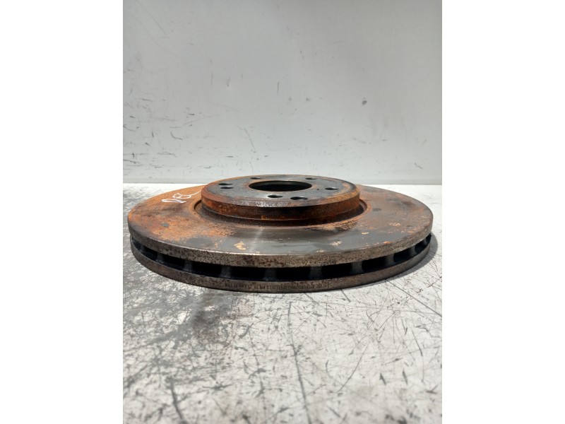 Recambio de disco freno delantero para mercedes clase c (w203) berlina 270 cdi (203.016) referencia OEM IAM   