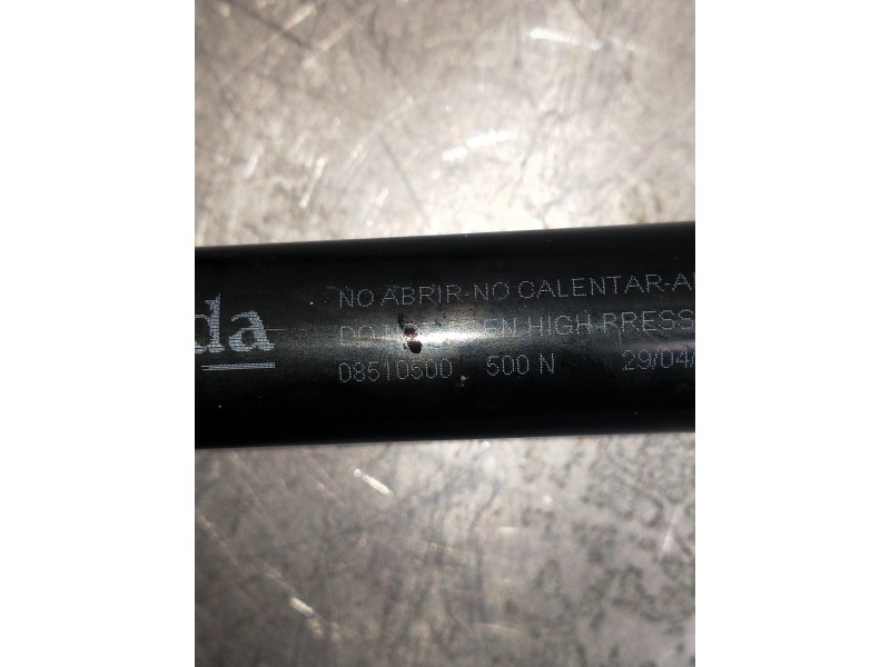 Recambio de amortiguadores maletero / porton para jeep gr. cherokee (wh) referencia OEM IAM 08510500  