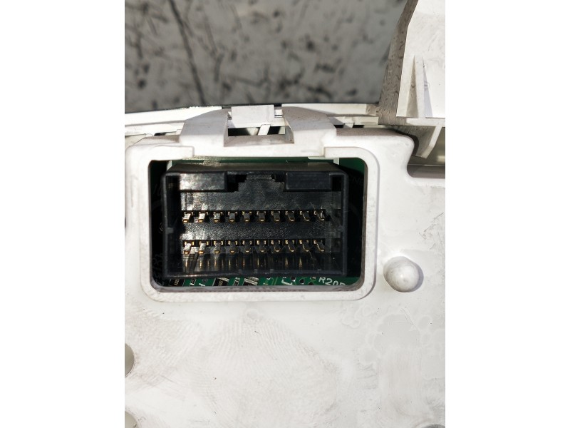 Recambio de cuadro instrumentos para jeep gr. cherokee (wh) referencia OEM IAM 56050226AL CR0032107KOCO 