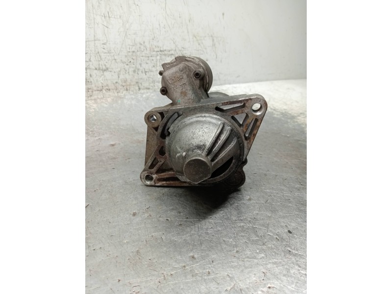 Recambio de motor arranque para renault scenic ii authentique referencia OEM IAM 8200628430A  