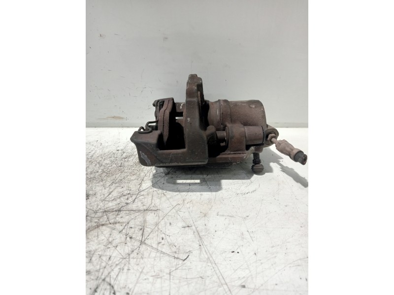 Recambio de pinza freno delantera derecha para ford fiesta (cbk) referencia OEM IAM   