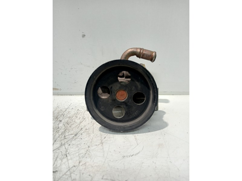 Recambio de bomba direccion para ford fiesta (cbk) referencia OEM IAM 2S6C3A696GC  