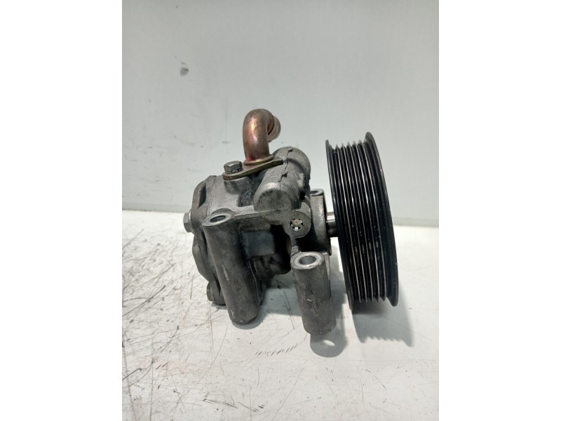 Recambio de bomba direccion para ford fiesta (cbk) referencia OEM IAM 2S6C3A696GC  