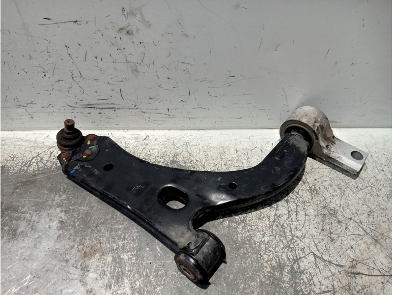 Recambio de brazo suspension inferior delantero derecho para ford fiesta (cbk) referencia OEM IAM   