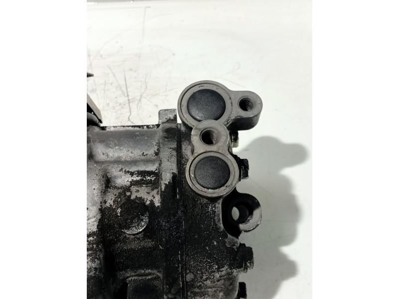 Recambio de compresor aire acondicionado para opel corsa c cosmo referencia OEM IAM 13197538  