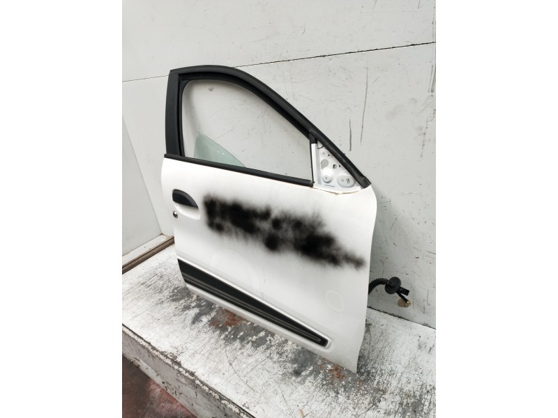 Recambio de puerta delantera derecha para dacia spring referencia OEM IAM   5P