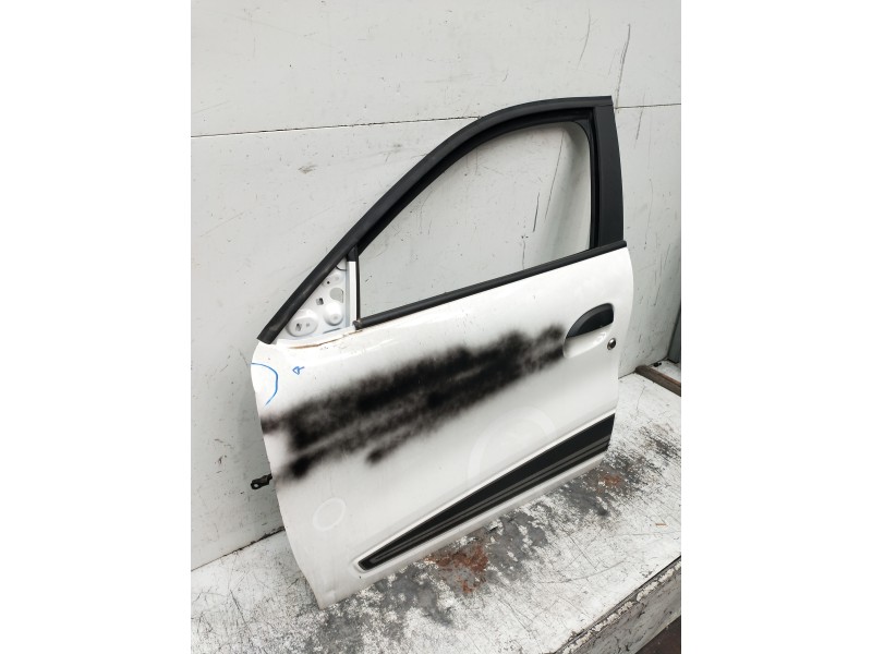Recambio de puerta delantera izquierda para dacia spring referencia OEM IAM   5P