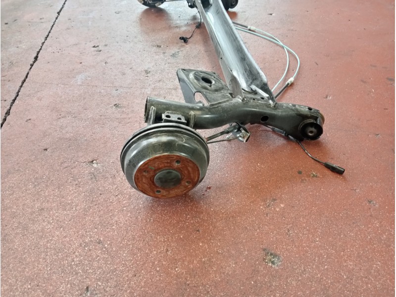 Recambio de puente trasero para dacia spring referencia OEM IAM   TAMBOR / ABS