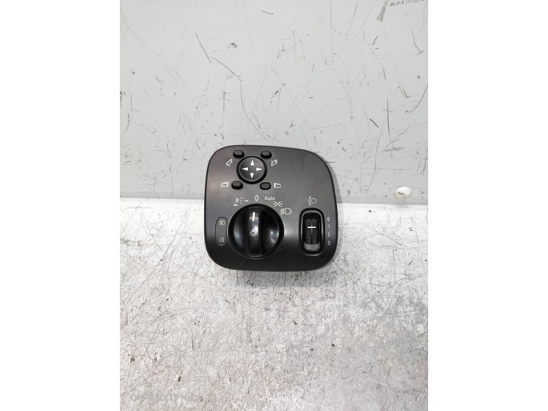 Recambio de mando luces para mercedes clase c (w203) berlina 270 cdi (203.016) referencia OEM IAM A2035450404 24406574705. 04058