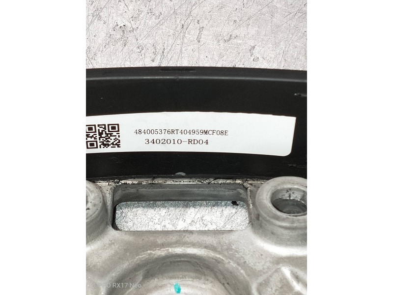 Recambio de volante para dacia spring referencia OEM IAM 484005376R  