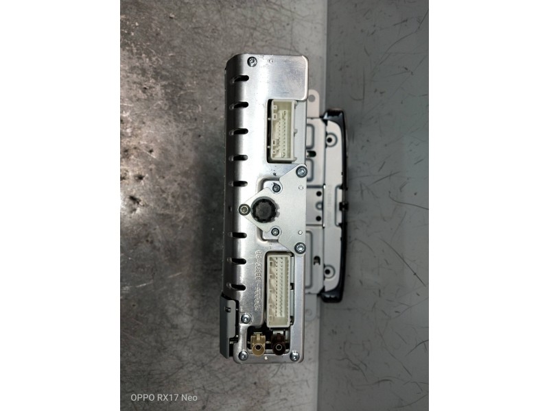 Recambio de sistema audio / radio cd para dacia spring referencia OEM IAM 281151798R  