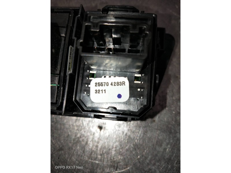 Recambio de mando multifuncion para dacia spring referencia OEM IAM 255704283R  