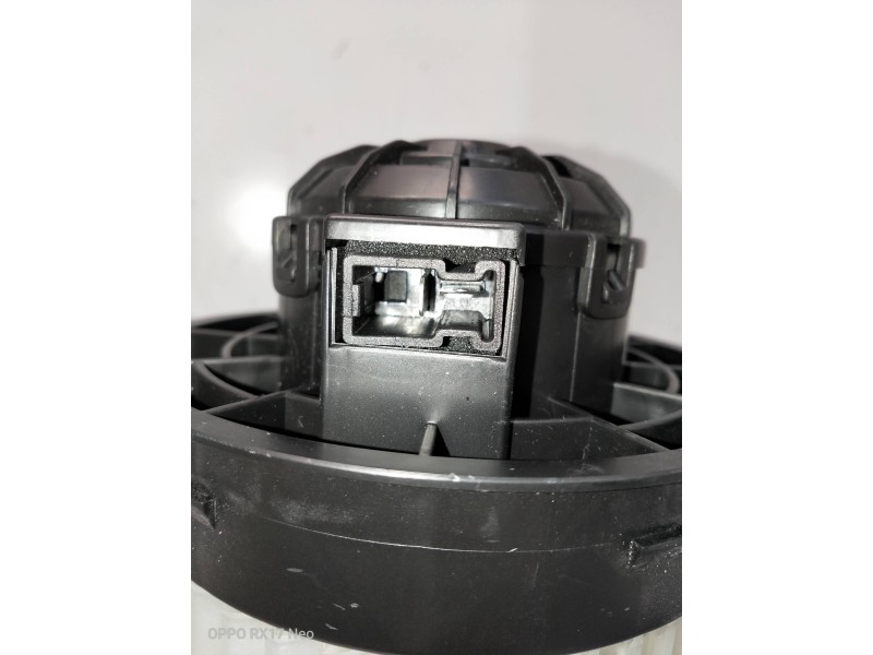 Recambio de motor calefaccion para dacia spring referencia OEM IAM 220214A1098  