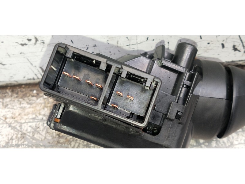 Recambio de mando limpia para citroen c1 sx referencia OEM IAM 17F003LH  