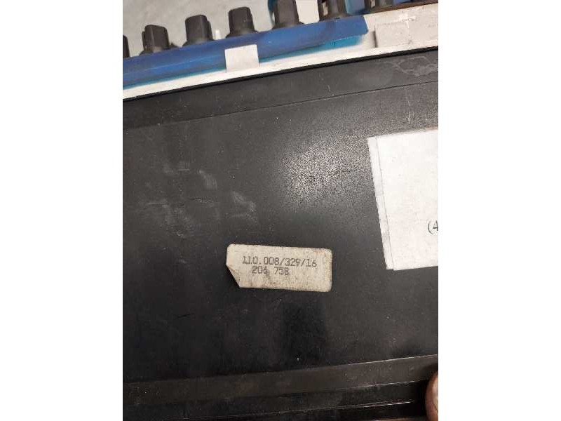 Recambio de cuadro instrumentos para volvo serie 340 1.4 referencia OEM IAM 11000832916  