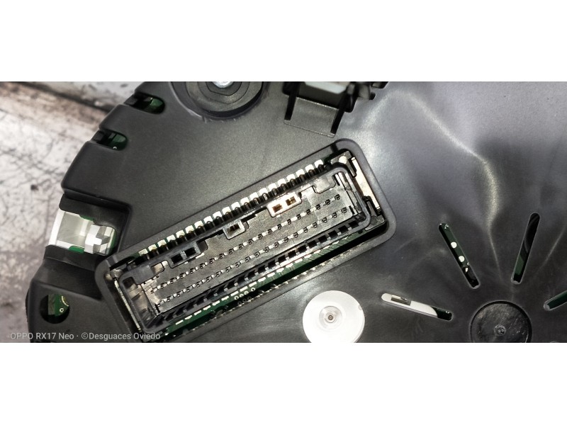 Recambio de cuadro instrumentos para kia cee´d tech referencia OEM IAM 94033A2020  