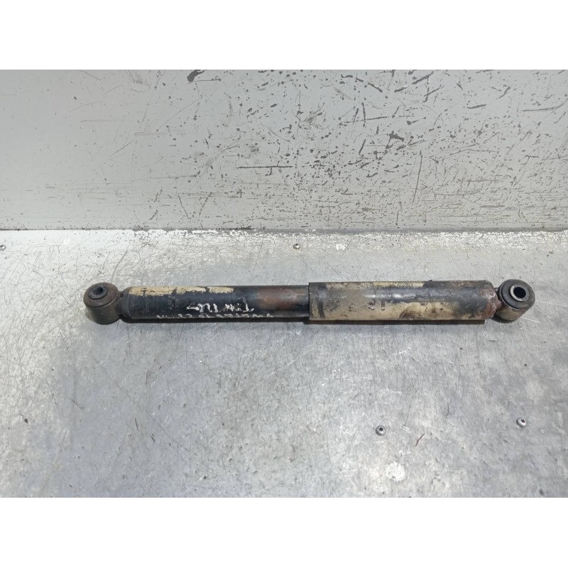 Recambio de amortiguador trasero izquierdo para volkswagen lt caja cerrada / combi (mod. 1997) lt 35 caja cerrada referencia OEM