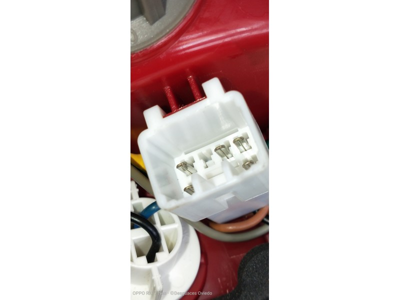 Recambio de piloto trasero derecho interior para kia cee´d tech referencia OEM IAM   