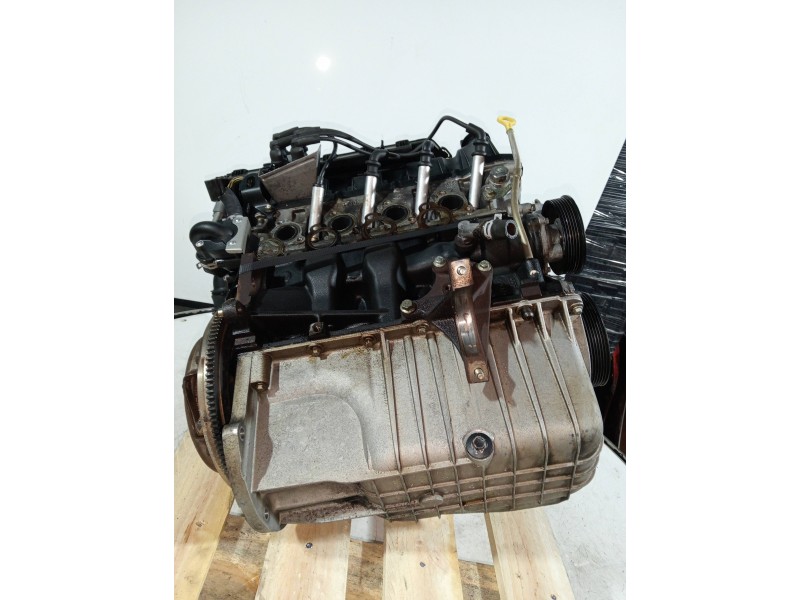 Recambio de motor completo para ford fiesta (cbk) referencia OEM IAM A9JB 2A564437 