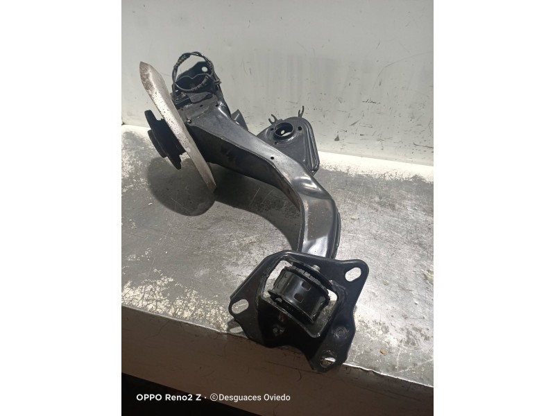 Recambio de mangueta trasera derecha para mini countryman (f60) cooper referencia OEM IAM 6851580 179920 