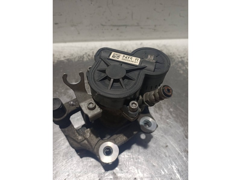 Recambio de pinza freno trasera derecha para mini countryman (f60) cooper referencia OEM IAM 688553401  