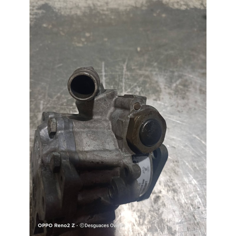 Recambio de bomba direccion para audi a4 avant (8e) 1.9 tdi (96kw) referencia OEM IAM 8D0145156T 7690955102 