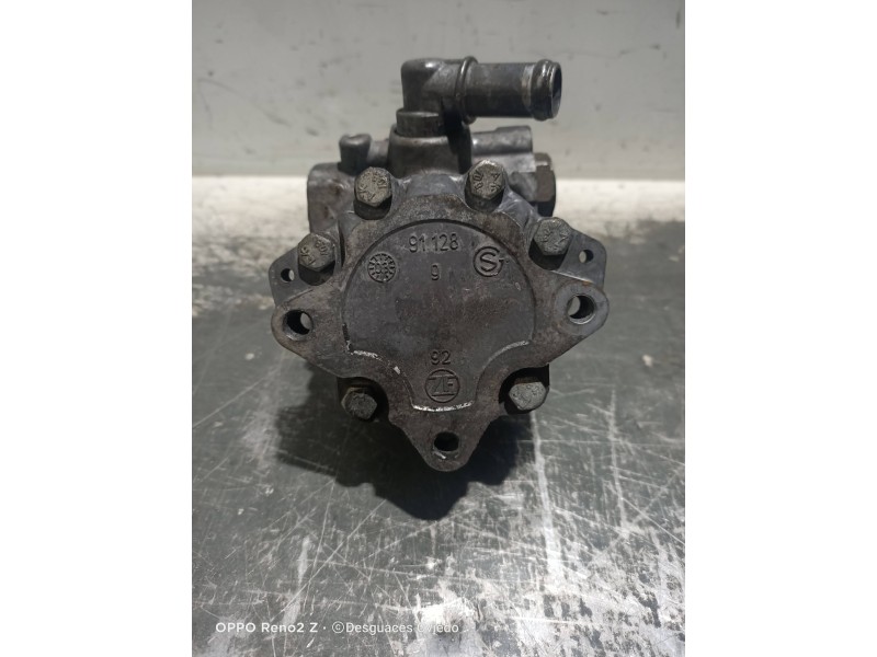 Recambio de bomba direccion para audi a4 avant (8e) 1.9 tdi (96kw) referencia OEM IAM 8D0145156T 7690955102 