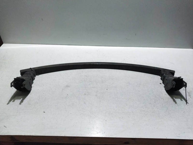 Recambio de refuerzo paragolpes delantero para peugeot 807 sv referencia OEM IAM   