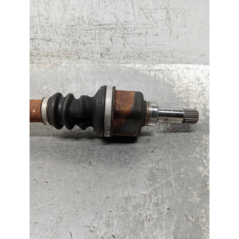 Recambio de transmision delantera izquierda para citroen xsara berlina 1.4i sx referencia OEM IAM 9632118880  