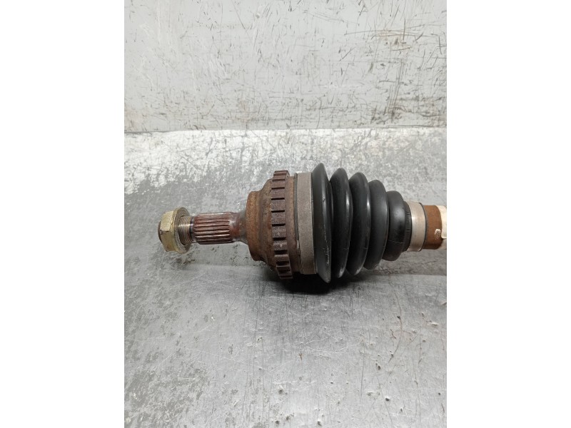 Recambio de transmision delantera izquierda para citroen xsara berlina 1.4i sx referencia OEM IAM 9632118880  