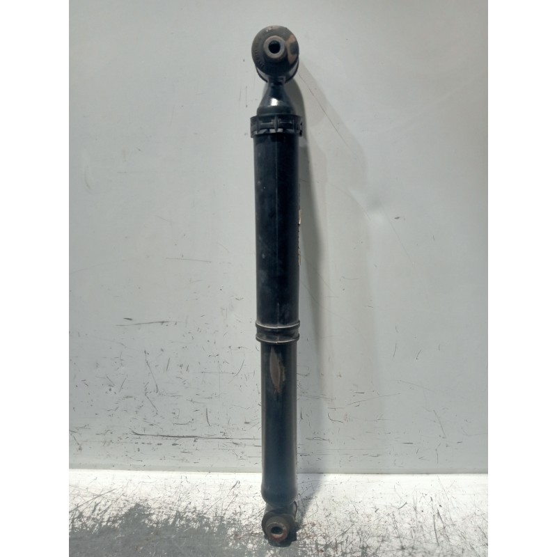 Recambio de amortiguador trasero derecho para citroen c3 aircross feel referencia OEM IAM 9821016680 03031000877 