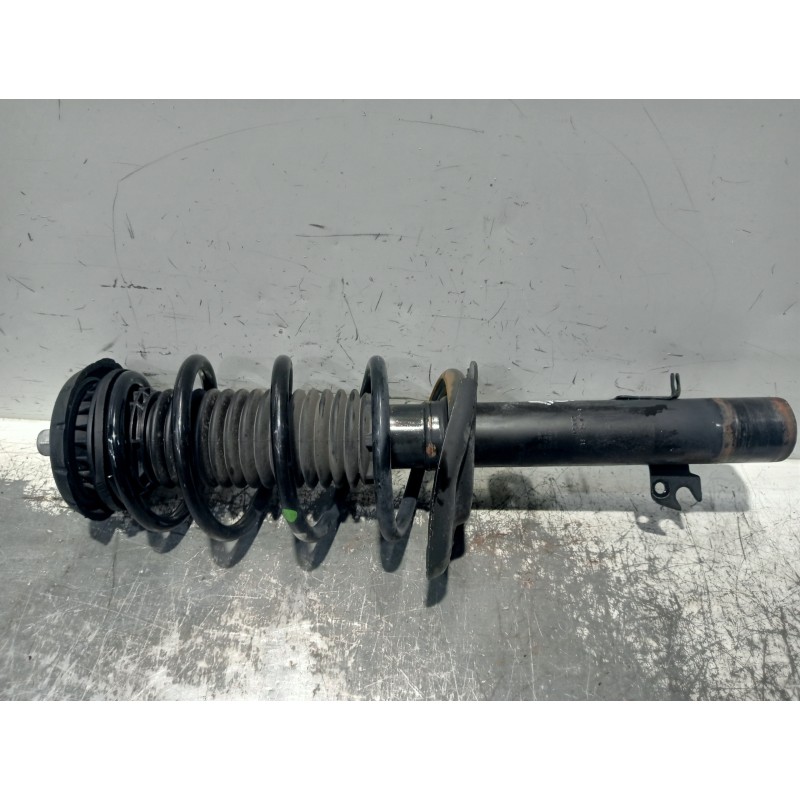 Recambio de amortiguador delantero derecho para citroen c3 aircross feel referencia OEM IAM 9827238680 03031000408 