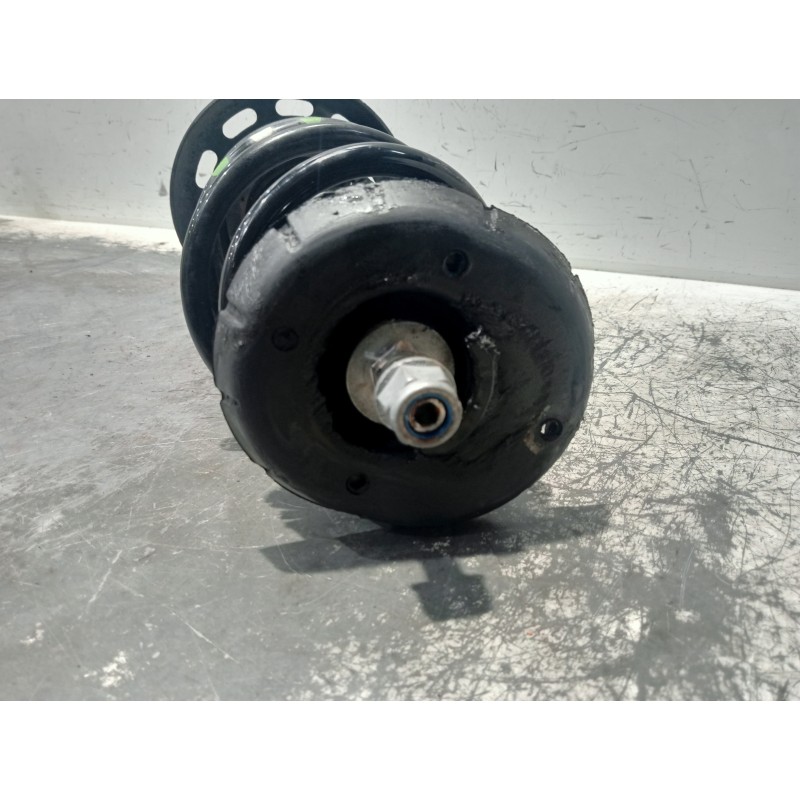 Recambio de amortiguador delantero derecho para citroen c3 aircross feel referencia OEM IAM 9827238680 03031000408 