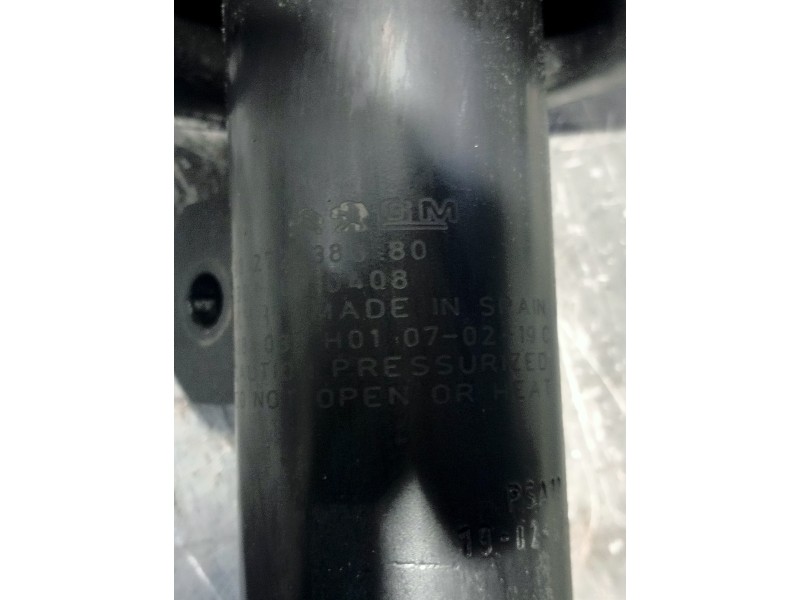 Recambio de amortiguador delantero derecho para citroen c3 aircross feel referencia OEM IAM 9827238680 03031000408 