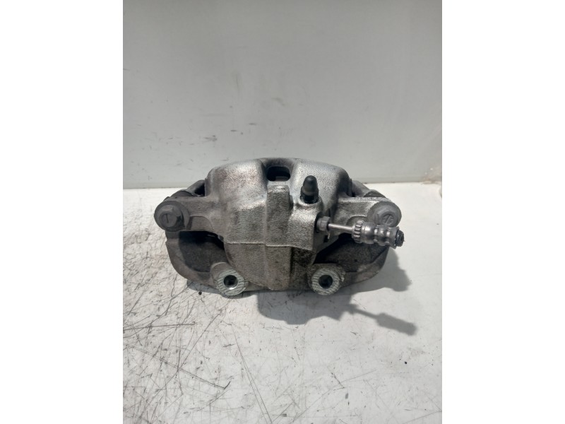 Recambio de pinza freno delantera derecha para citroen c3 aircross feel referencia OEM IAM 9829341080D 0204N13221 Y04792A