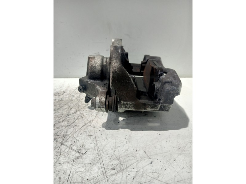 Recambio de pinza freno delantera izquierda para citroen c3 aircross feel referencia OEM IAM 9829340980 0204N13220 Y04791A