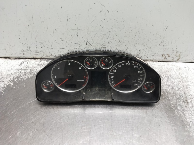Recambio de cuadro instrumentos para audi a6 berlina (4b2) 2.5 tdi quattro referencia OEM IAM 4B0920933M  