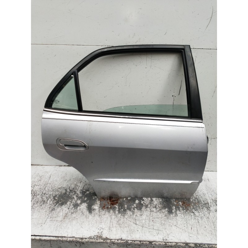 Recambio de puerta trasera derecha para honda accord berlina (cg7-9/ch1-7) referencia OEM IAM   4P